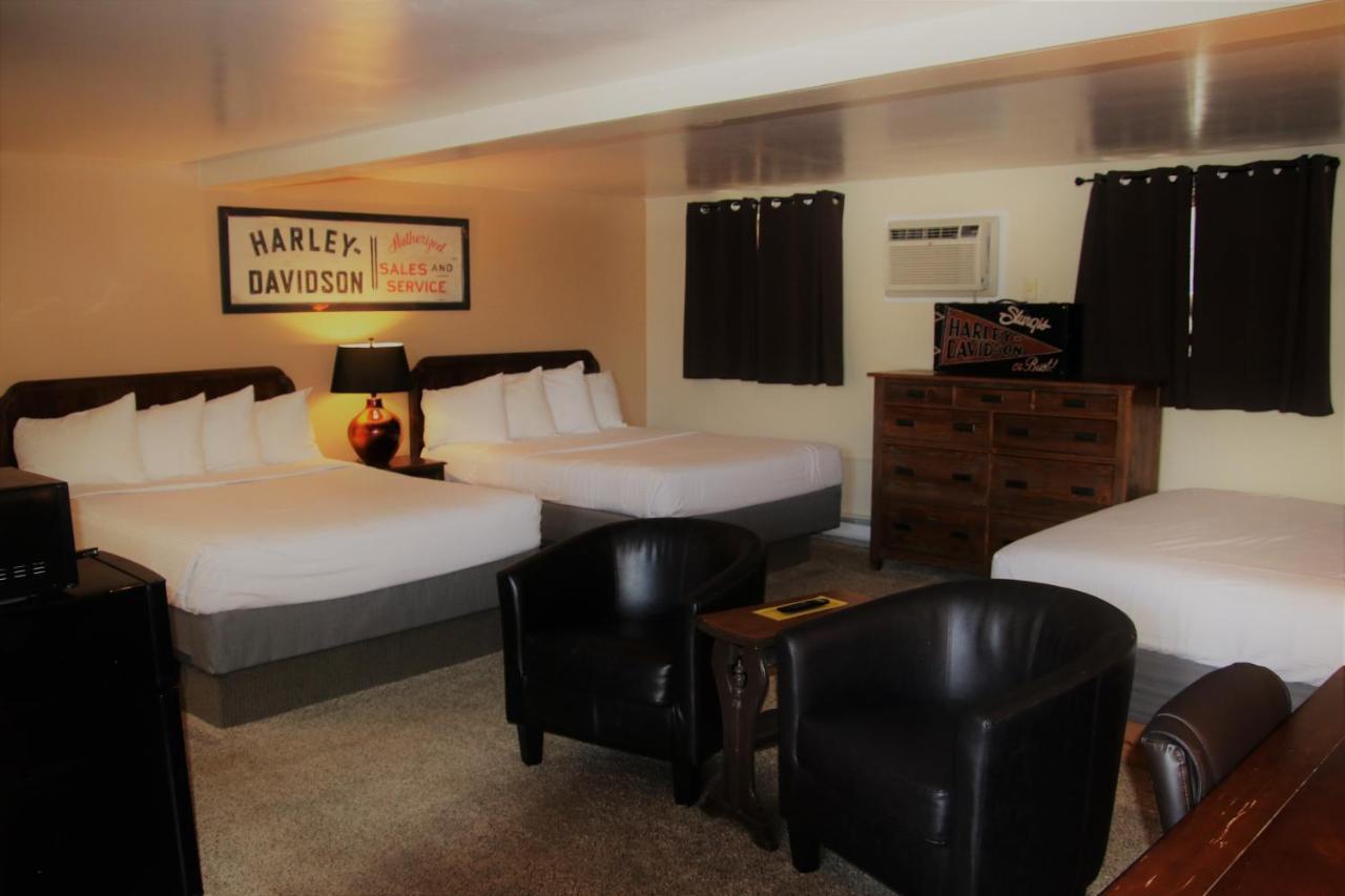 Townhouse Motel Lusk Extérieur photo